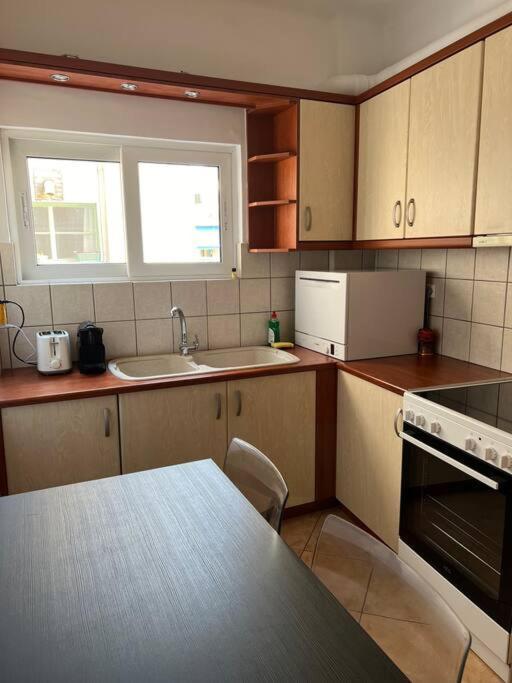 4Th Floor Cosy Apartment In Metaxourgeio Афины Экстерьер фото